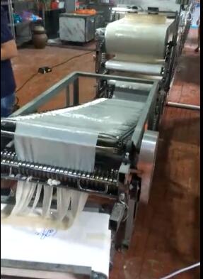 陕西凉皮机用户生产现场